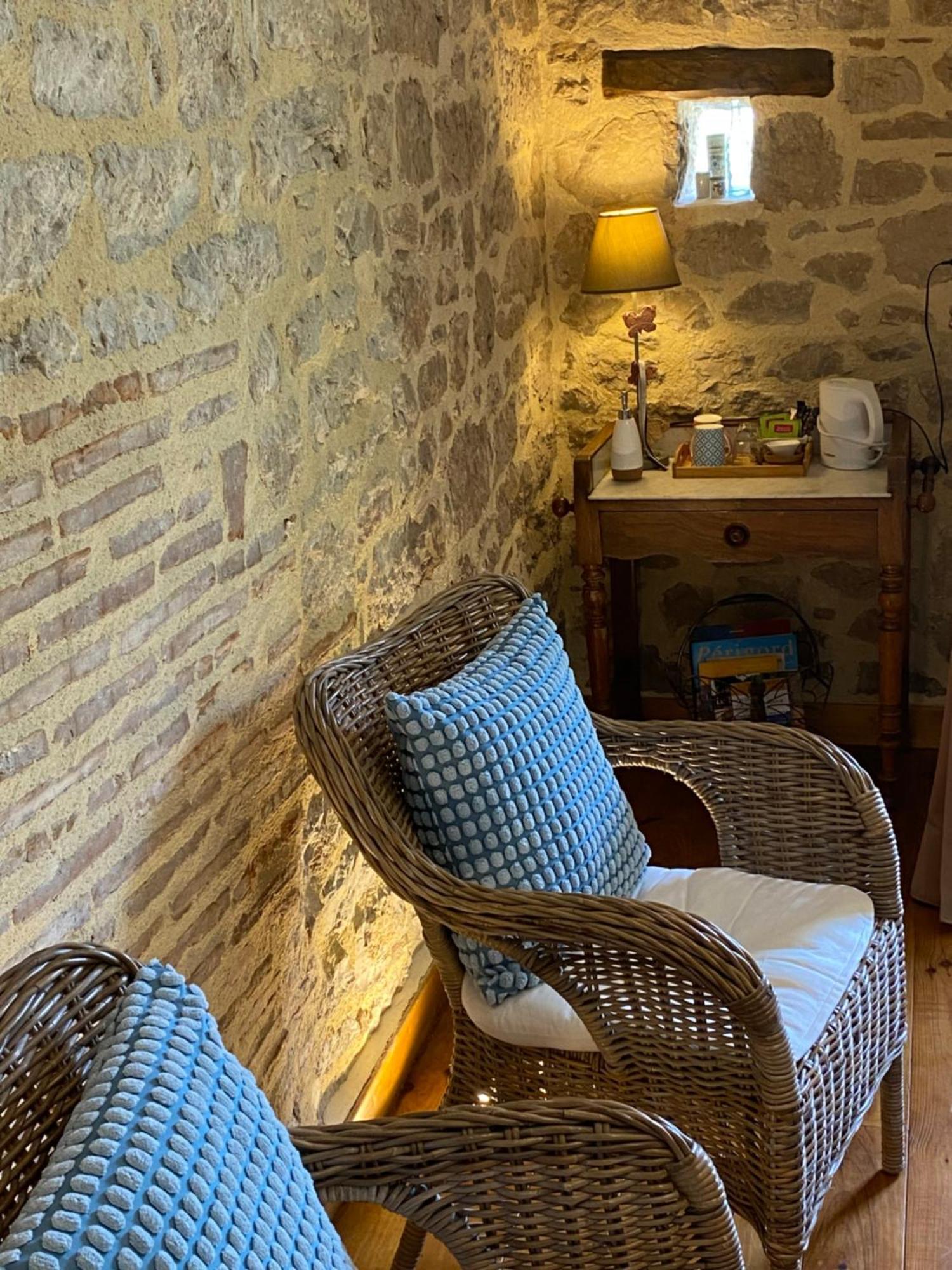 Chambre D'Hotes Les 3 Cochons D'Olt Arcambal Экстерьер фото